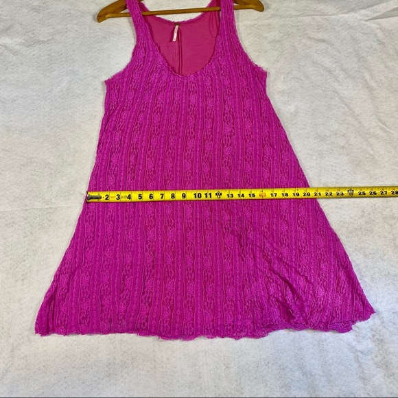 FREE PEOPLE mini dress lace magenta size M - Picture 6 of 9
